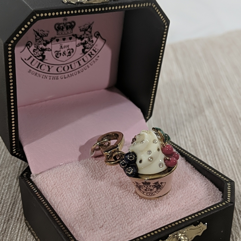 Juicy Couture bracelet charm